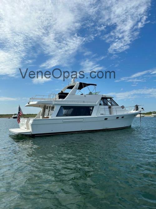 Bayliner 4788 Tekniset tiedot ja arvostelut